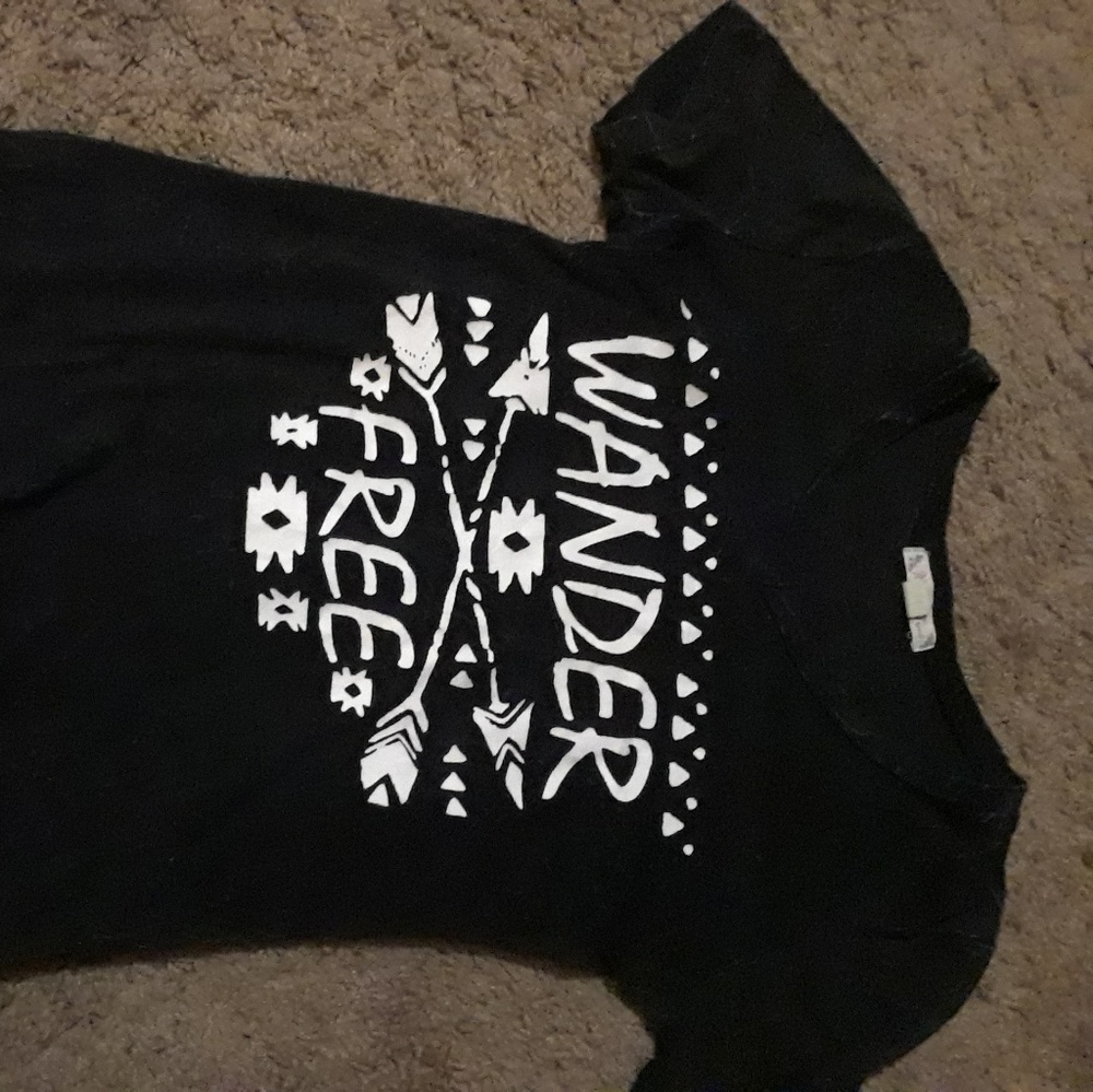 Wander free shirt